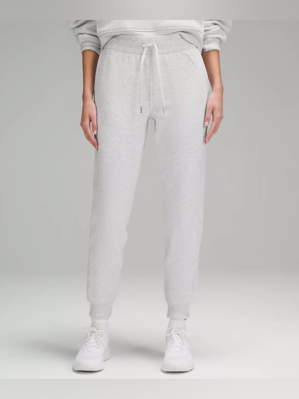 Lululemon: Scuba High-Rise Jogger